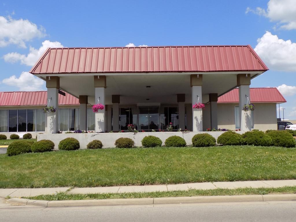 Days Inn & Suites By Wyndham Springfield Oh Экстерьер фото